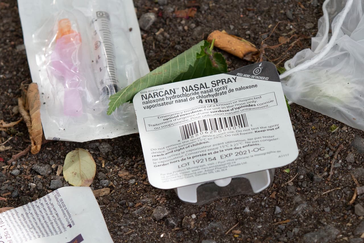 La crisis de los opioides se intensifica durante la pandemia espoleada por el aislamiento, desempleo y falta de un hogar fijo