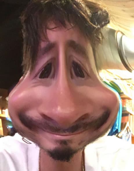 J Balvin no se queda atrás. ¡Qué curioso!