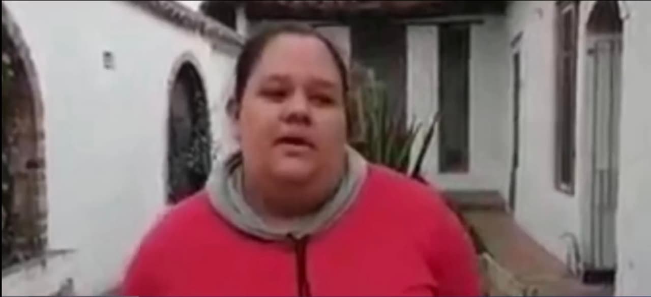 <b>“Me avisó una avecina que estaban agrediendo a mi hija”</b>, cuenta afligida Karen Mendoza.
<br>