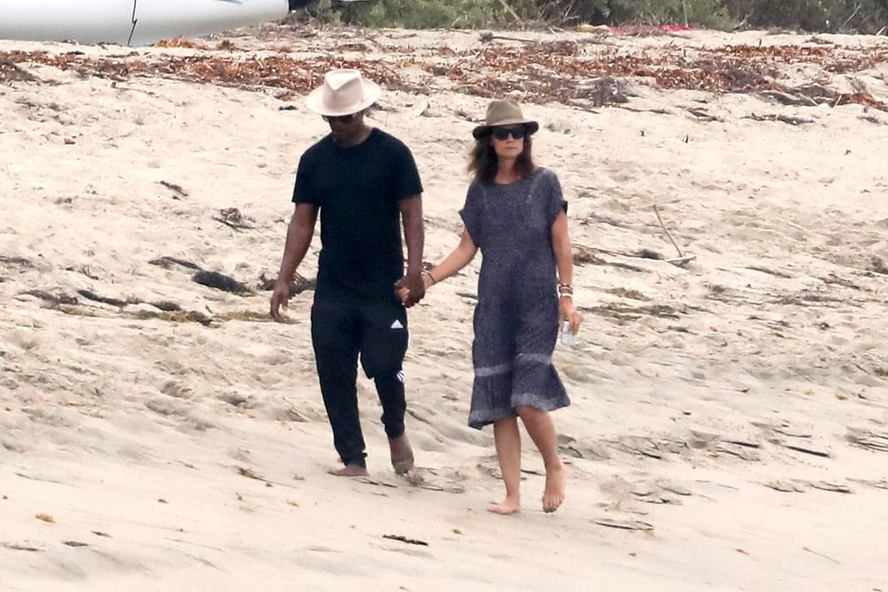 ¿Por qué la actriz ocultó su romance? De acuerdo con información de la revista Vogue, Katie Holmes habría firmado un documento donde ella estaría obligada a no hacer públicas sus relaciones durante cinco años.