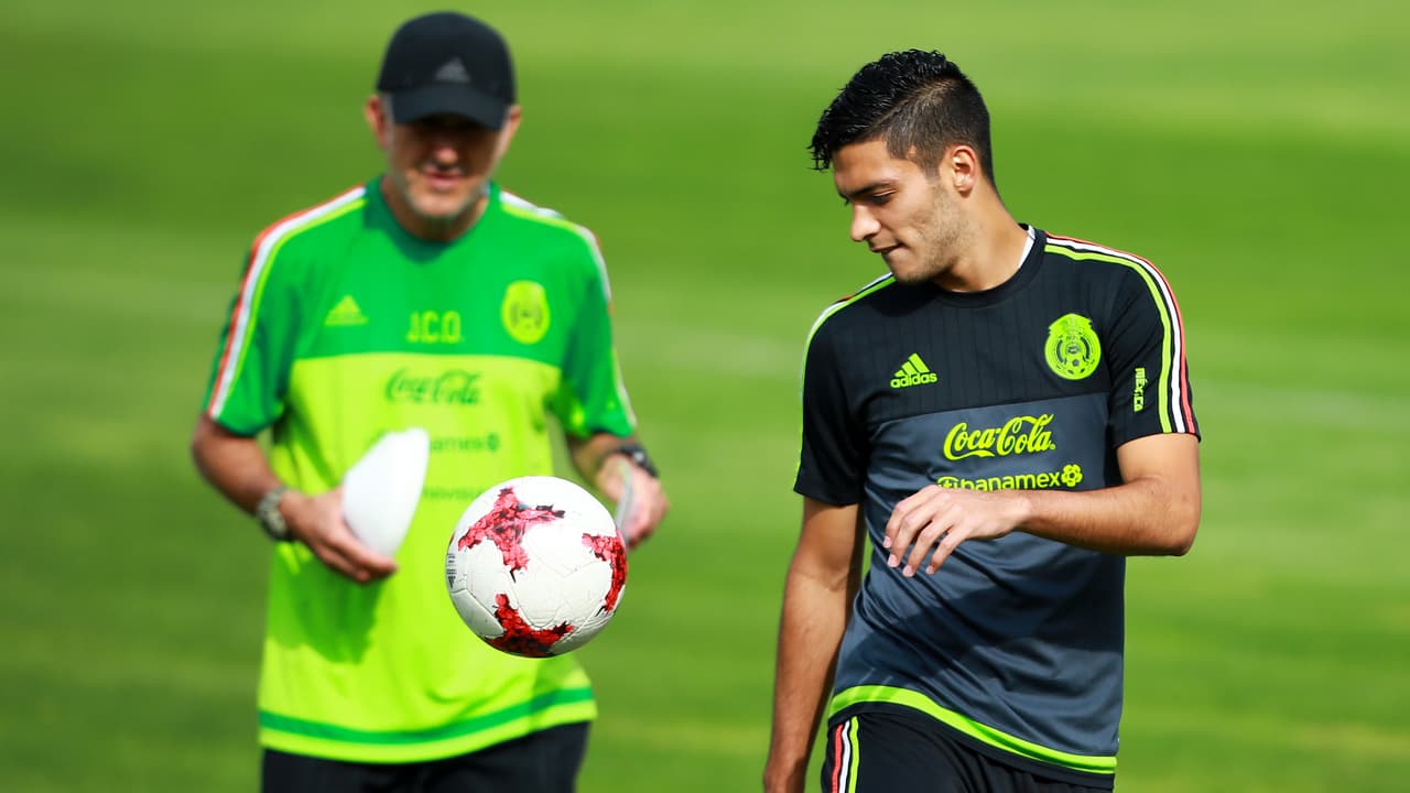"No tengo dudas de ningún jugador. Esas son sus interpretaciones": Juan Carlos Osorio