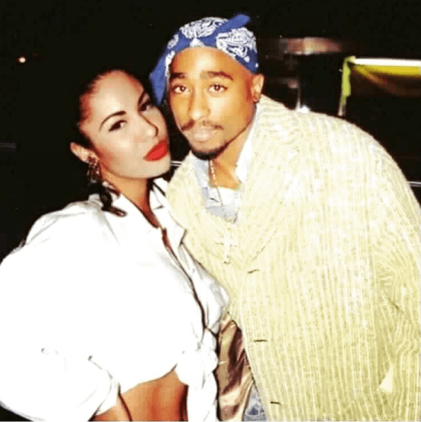 En 1992 Selena lanzó su disco "Entre a mi vida", el cual se convertiría en el primer álbum de un artista texano en vender más de 300 mil copias.