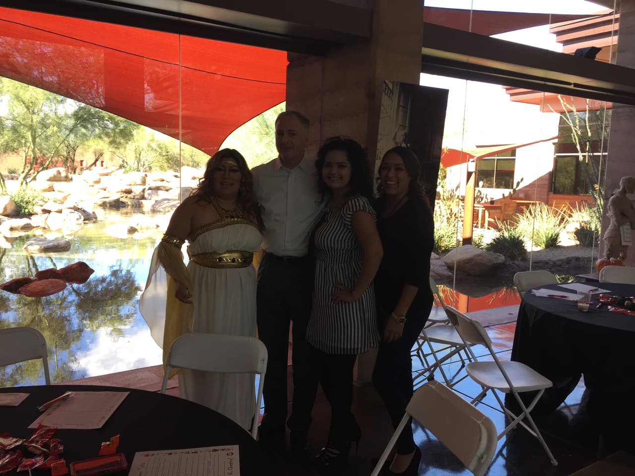 Disfraces, concursos y mucha diversión en la celebración de Halloween en Univisión Arizona.