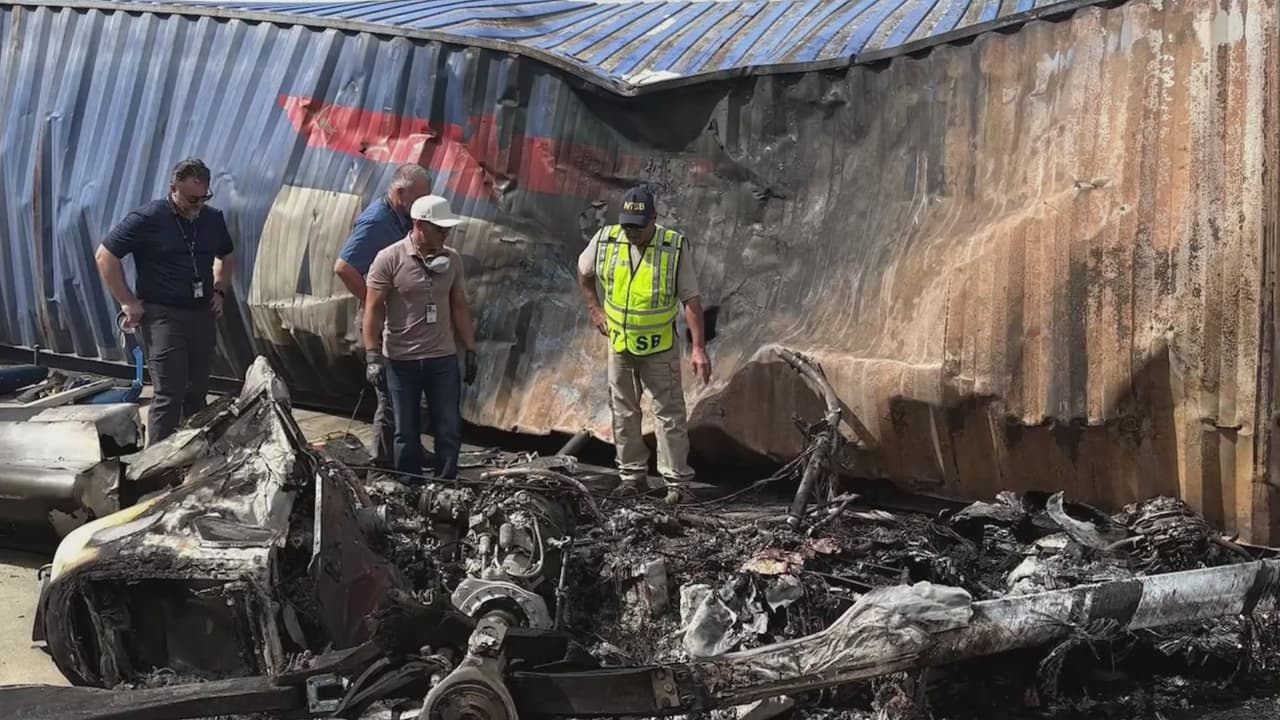 Nuevos detalles de la investigación del helicóptero que cayó y dejó tres muertos en Chatsworth