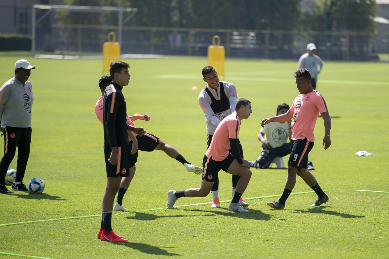 Las facetas de América son múltiples pero la meta es la misma y por eso durante su entrenamiento el trabajo es constante.