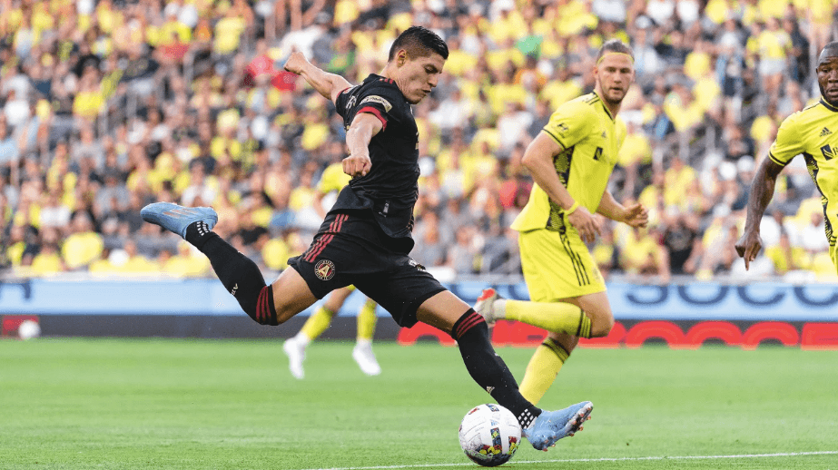 ¡Se queda! Atlanta United extiende la cesión de Ronaldo Cisneros