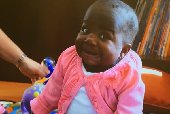 El que Dominique, una niña de 10 meses de edad, quien nació con una extraña condición médica, pueda hacer una vida normal.