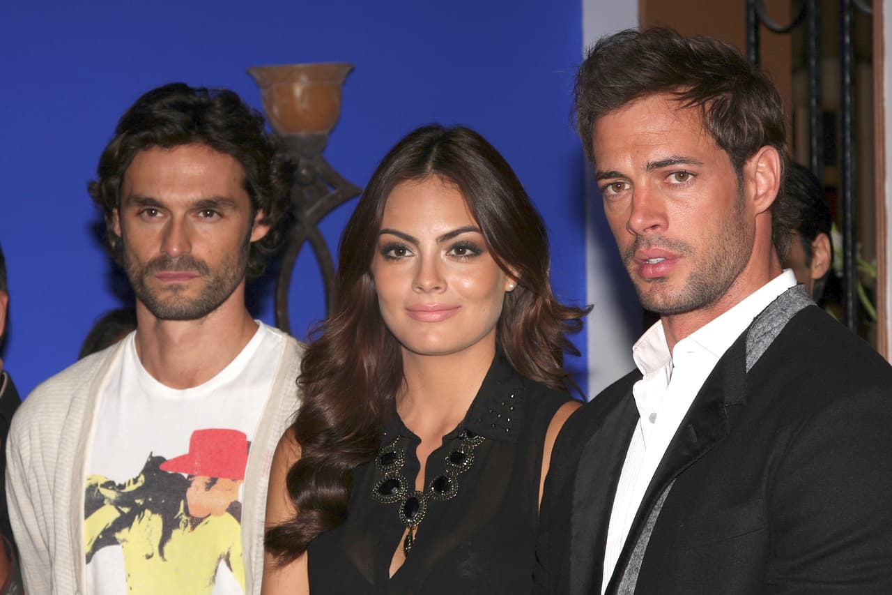 'La Tempestad' también contó con la participación del actor español Iván Sánchez, quien tuvo un antagónico en dicha novela.