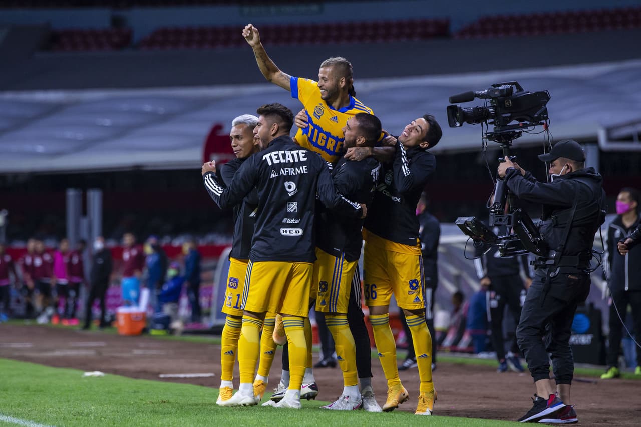 Los cementeros cayeron 2-0 y ponen en riesgo su calificación directa a la fiesta grande de la Liga MX. Nicolás López (69’) y Gignac (78’) marcaron por Tigres; ‘Cabecita’ Rodríguez falló un penal.