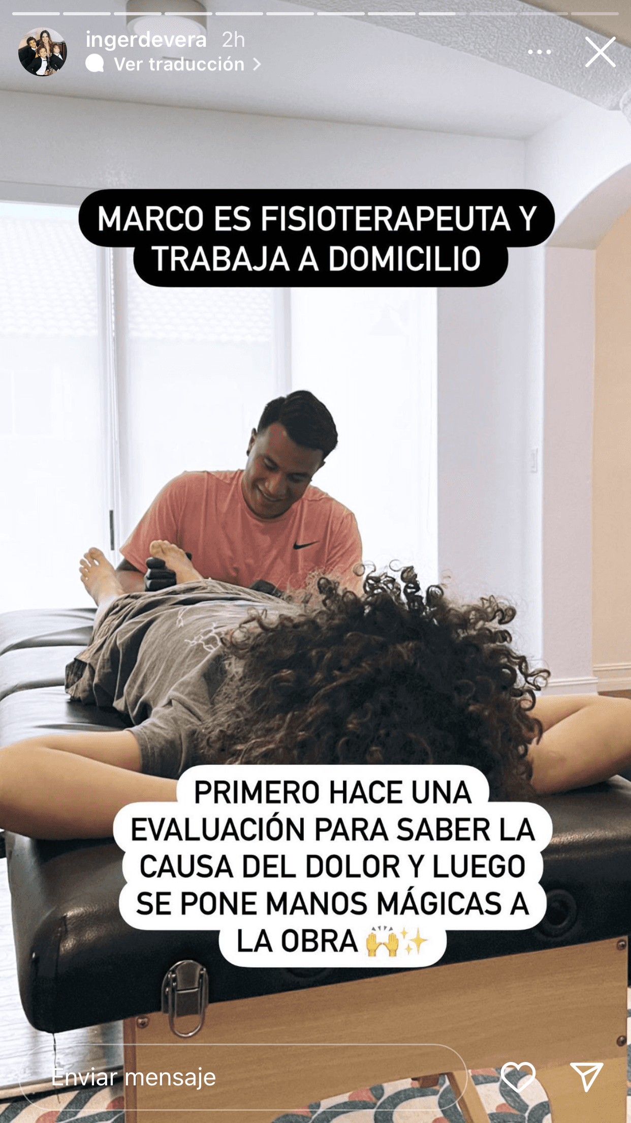 El fisioterapeuta hizo una "evaluación para
<b>saber la causa del dolor</b>".
<br>