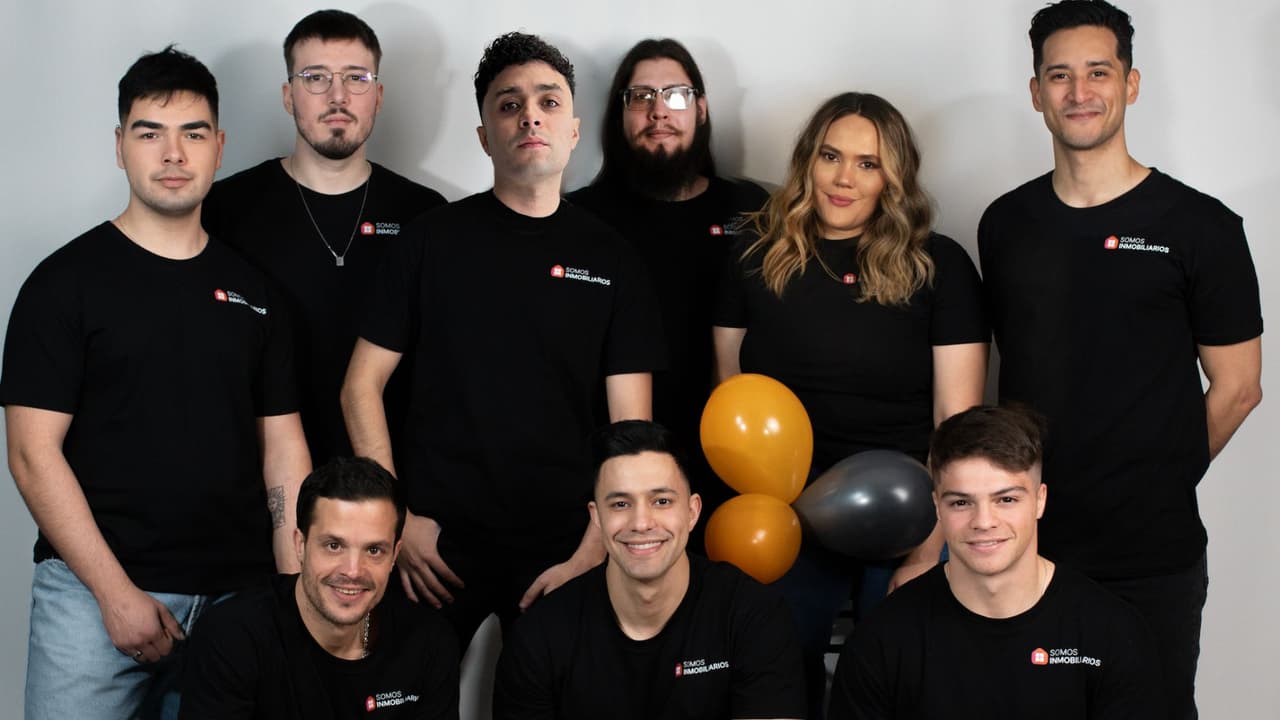 Juan Amaya fundó una agencia boutique especializada en alquileres temporarios y propiedades en venta en Las Cañitas, Palermo.