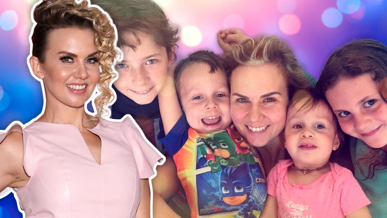 También es mamá de Christian (8 años) y Selika (6). A los menores los tuvo con el torero Christian Aparicio.
<br>