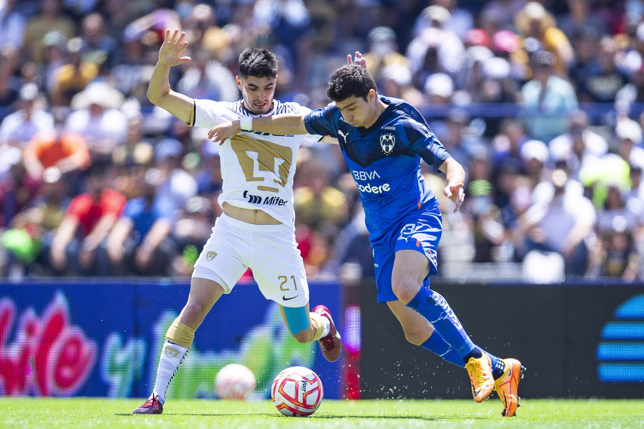 Jerónimo Rodríguez adelantó a los Pumas, pero Rayados igualó con un autogol de Nicolás Freire. A los auriazules les anularon un tanto de Juan Ignacio Dinenno por fuera de lugar tras la revisión del VAR.