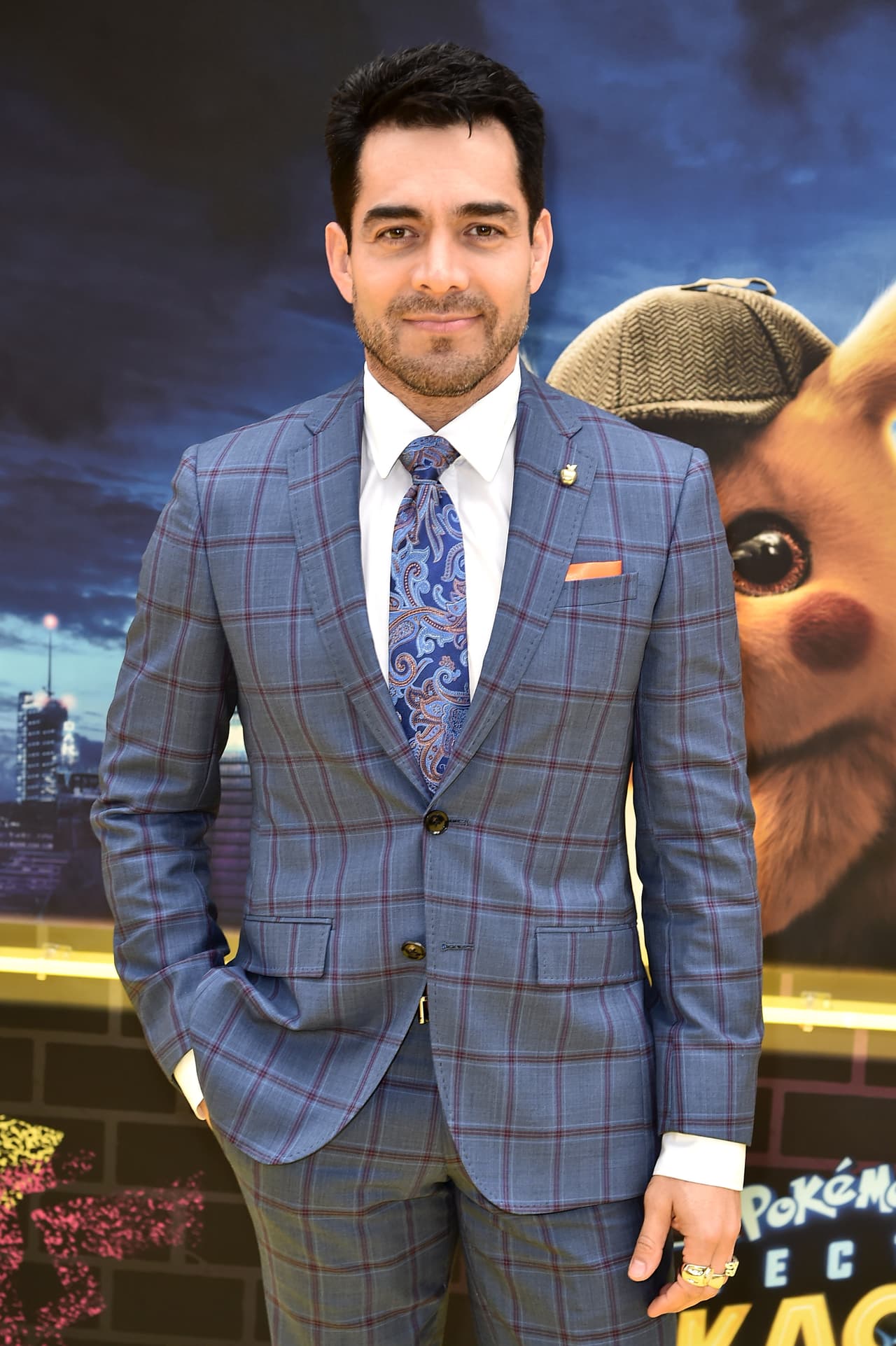 “Les pedimos que se unan a nosotros para construir un mejor país, en donde todos estemos seguros y valorados. Que podamos convertir esta época de desesperación en acción. Que el amor que nos une sea la luz que nos guíe en estos tiempos de oscuridad”, concluye el texto.