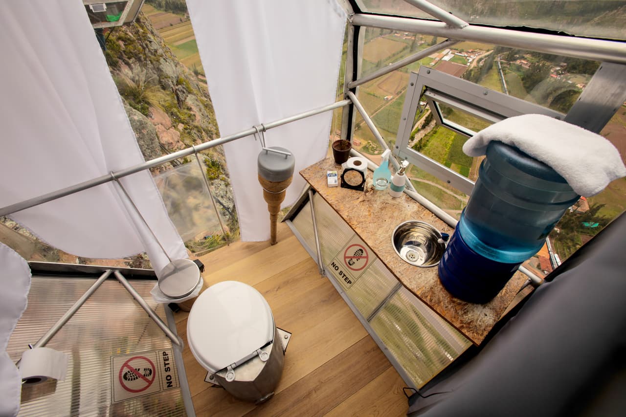 Cada cápsula mide aproximadamente 24 pies de largo y 8 de ancho.