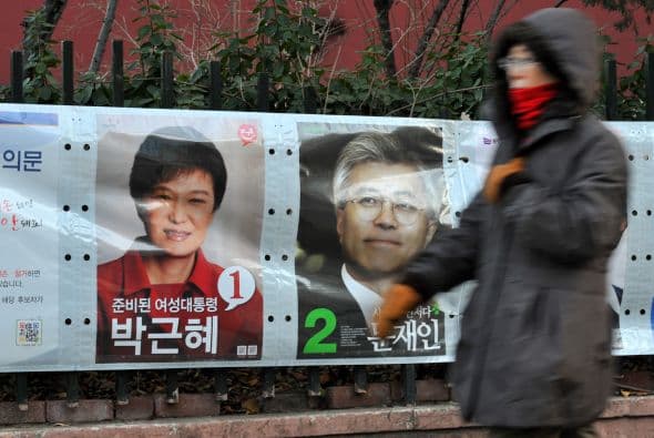 La batalla entre los dos principales contendientes -la conservadora Park Geun-hye y el progresista Moon Jae-in- fue reñida en unos comicios marcados por la alta participación.