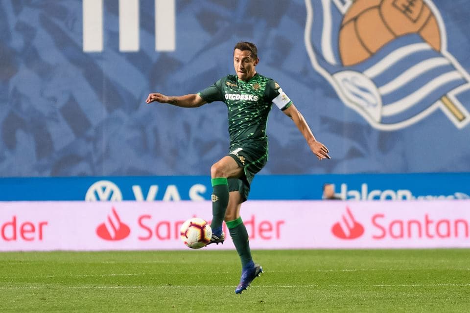 Andrés Guardado: por su parte, el experimentado mediocampista disputó los 90 minutos. Quique Setién fue ratificado por la junta directiva, pero una derrota más el lunes será insostenible.