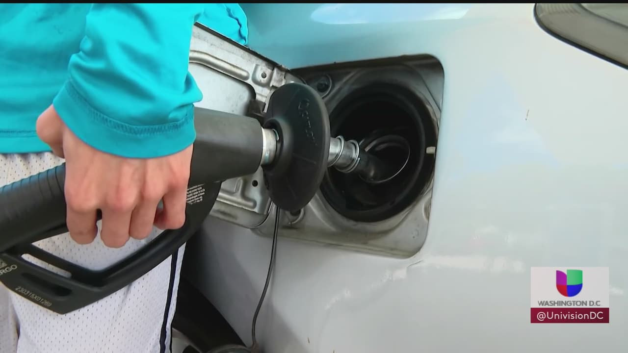 ¿Por qué la gasolina está tan cara? Te damos la respuesta y varios consejos para que ahorres
