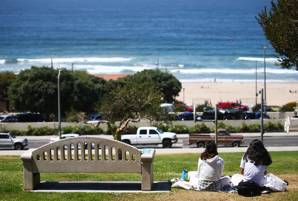 En el lugar construyeron un resort para ponerlo al servicio de la comunidad afroamericana que, en una época marcada por la segregación racial de Jim Crow, fue uno de los pocos lugares en las que personas de raza negra podían disfrutar del océano y de las atracciones para turistas que habían acondicionado en la estructura.