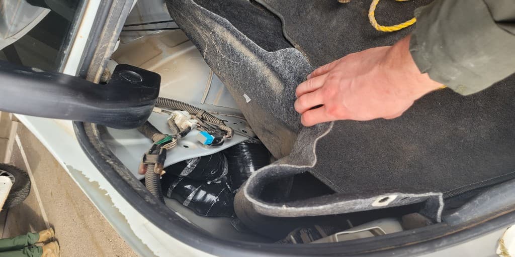 Un perrito más alertó a agentes de la estación Ajo en Gila Bend a finales de la semana pasada.