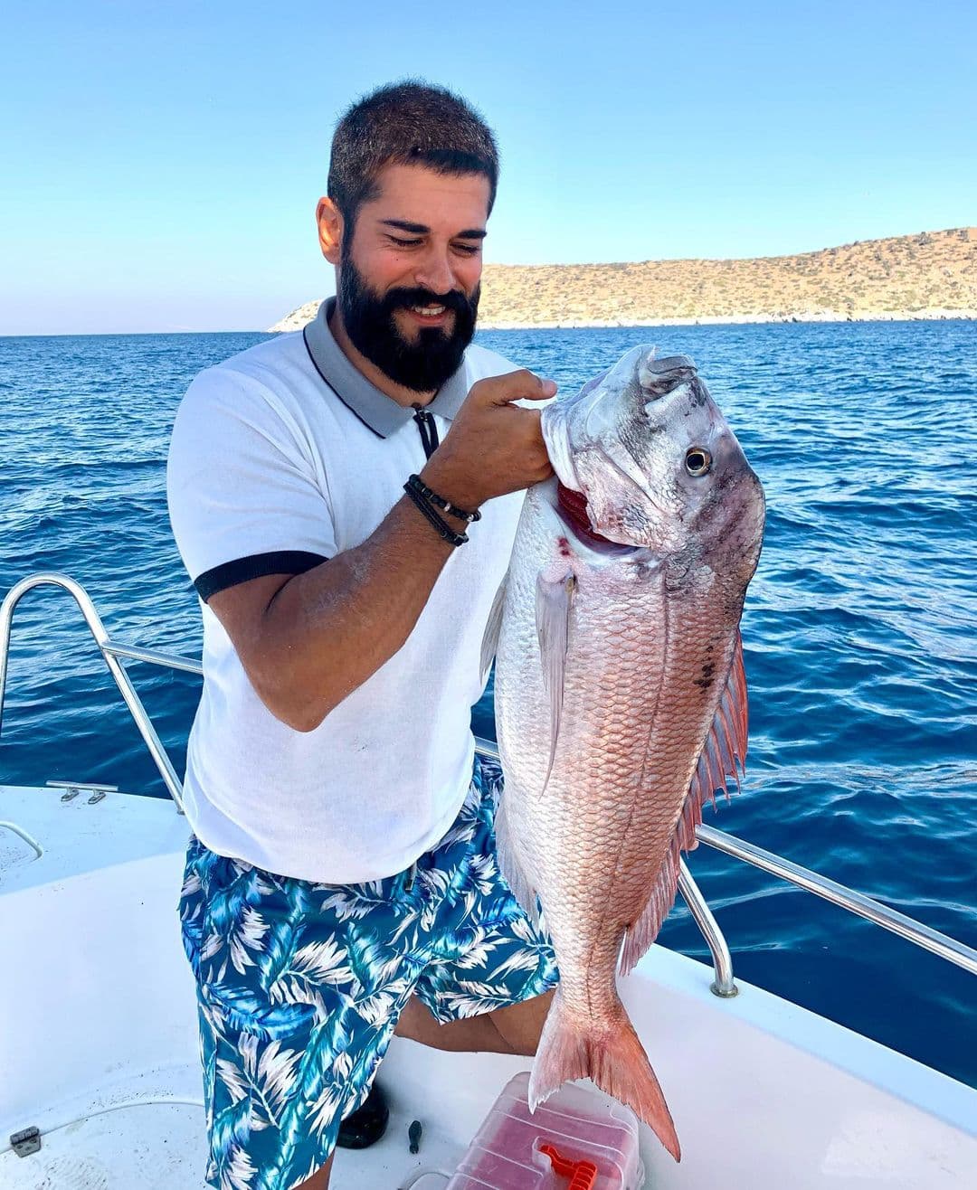 Sin embargo, ninguno de los dos reveló el lugar donde se encuentran disfrutando las últimas semanas del verano.
<br>