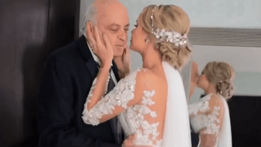 Compartió un 'clip' del detrás de cámaras de su boda.