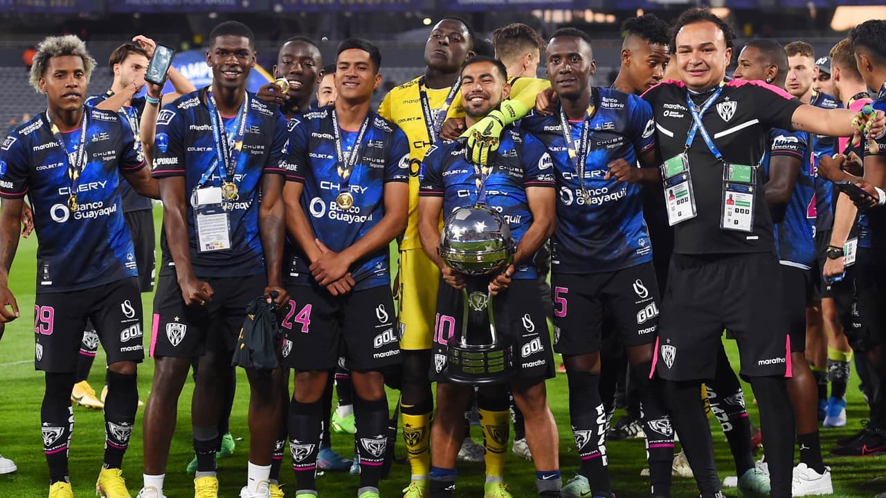 Tres exjugadores de Liga MX son campeones en la Copa Sudamericana