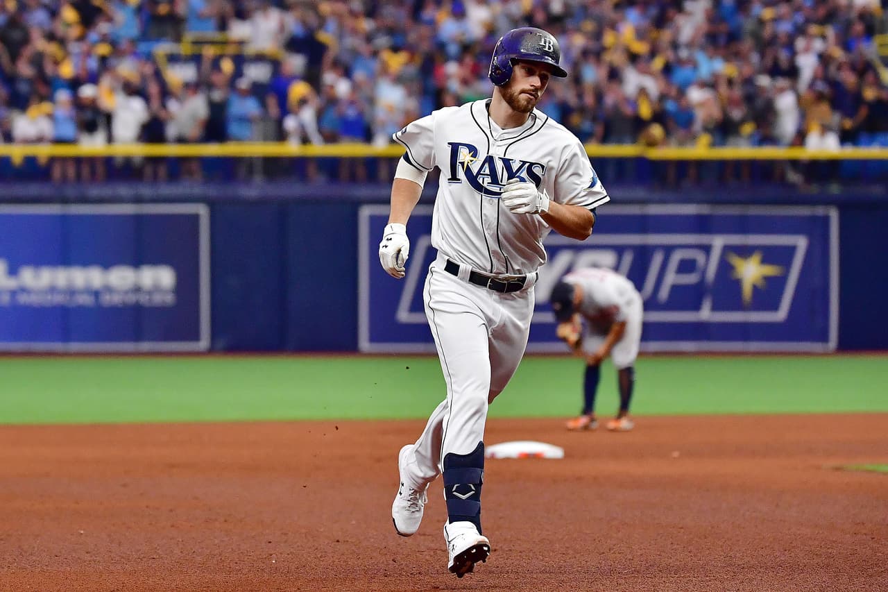 Los Tampa Bay Rays vencen 10-3 a Houston Astros; la serie está 1-2 para los de Houston.