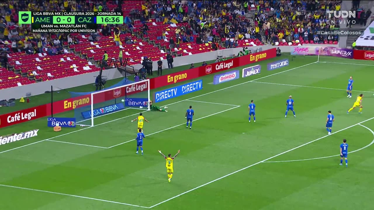 ¡GOL!  anota para América. Patricio Salas