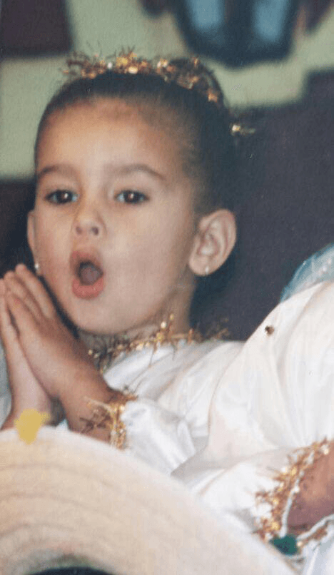 Paulina desde pequeña pintaba para ser toda una artista, pues estaba en el coro de su escuela.