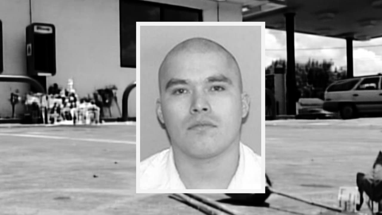 <b><a href="https://www.tdcj.texas.gov/death_row/dr_info/ramirezjohn.html" target="_blank">John Henry Ramírez,</a></b> estaba programado para recibir la 
<b><a href="https://www.univision.com/local/houston-kxln/el-infante-de-marina-john-ramirez-cuenta-como-se-prepara-para-la-pena-de-muerte-video">inyección letal </a></b>el miércoles 8 de septiembre en la prisión de Huntsville, Texas, pero a última hora la Corte Suprema bloqueó la ejecución. El hombre había entablado una demanda para que se permitiera que su pastor estuviera con él en sus últimos momentos.