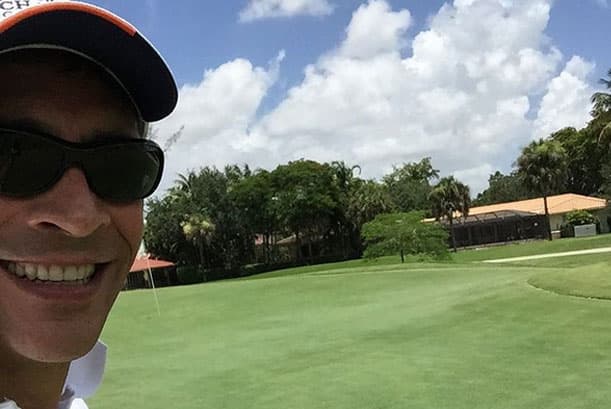 El éxito con el que lo recordamos en esta etapa fue "Gitano", el cual lanzó a principios de 1985.