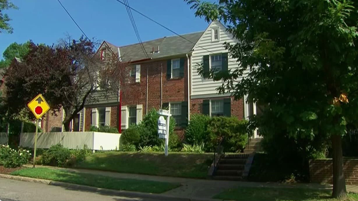 Administración Biden frena el desalojo de millones de familias y extiende la moratoria hasta octubre