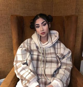 <b>7. De niña era un 'tomboy'. </b>Aunque ahora la vemos con la estética característica de una cantante urbana, hasta la adolescencia llevaba el pelo corto, usaba "ropa de niño" y prefería jugar con los pequeños. No era extraño verla jugando futbol en Central Park.