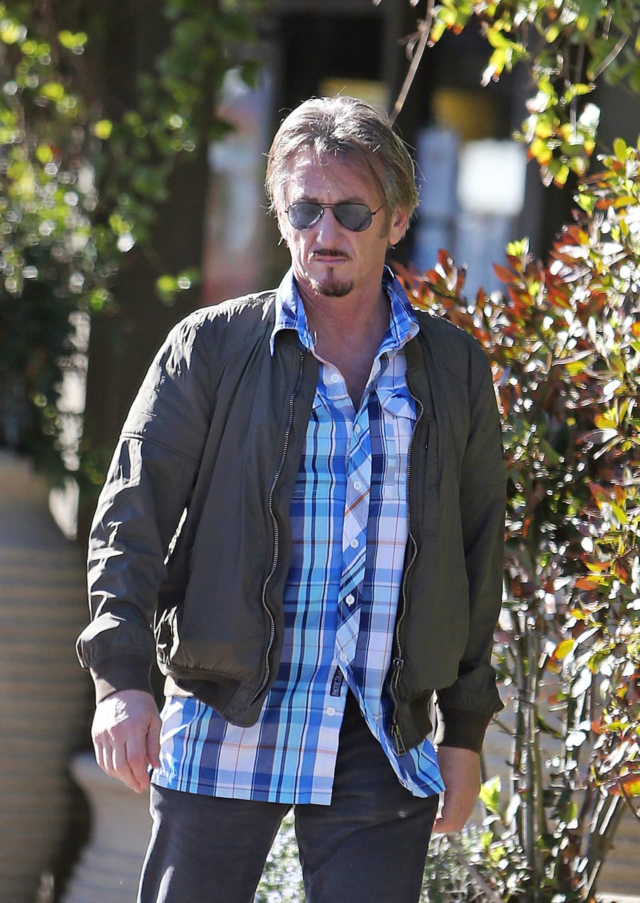 Se veía de lo más relajado y casual.