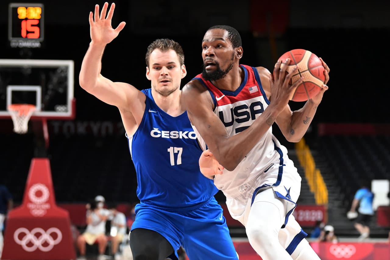 Kevin Durant se convirtió en histórico con la selección de USA