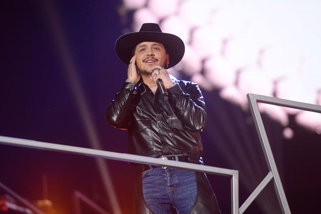 Recientemente, se habló mucho sobre 
<b>Christian Nodal</b> y sus colaboraciones con otros artistas y a continuación, presentamos todos los 'featuring' que ha hecho el joven cantante de 21 años.
