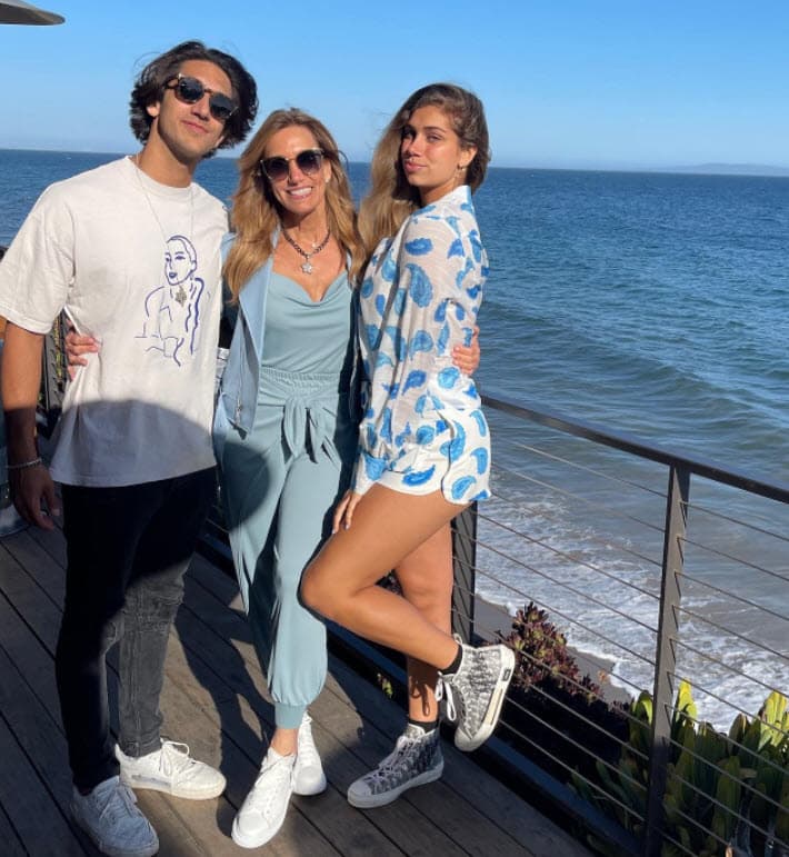 Incluso, lo visitó cada vez que podía, así como también Lorenzo, quien pudo pasar bastante tiempo junto a su familia en Miami debido a la suspensión de las clases por la pandemia de coronavirus.
<br>