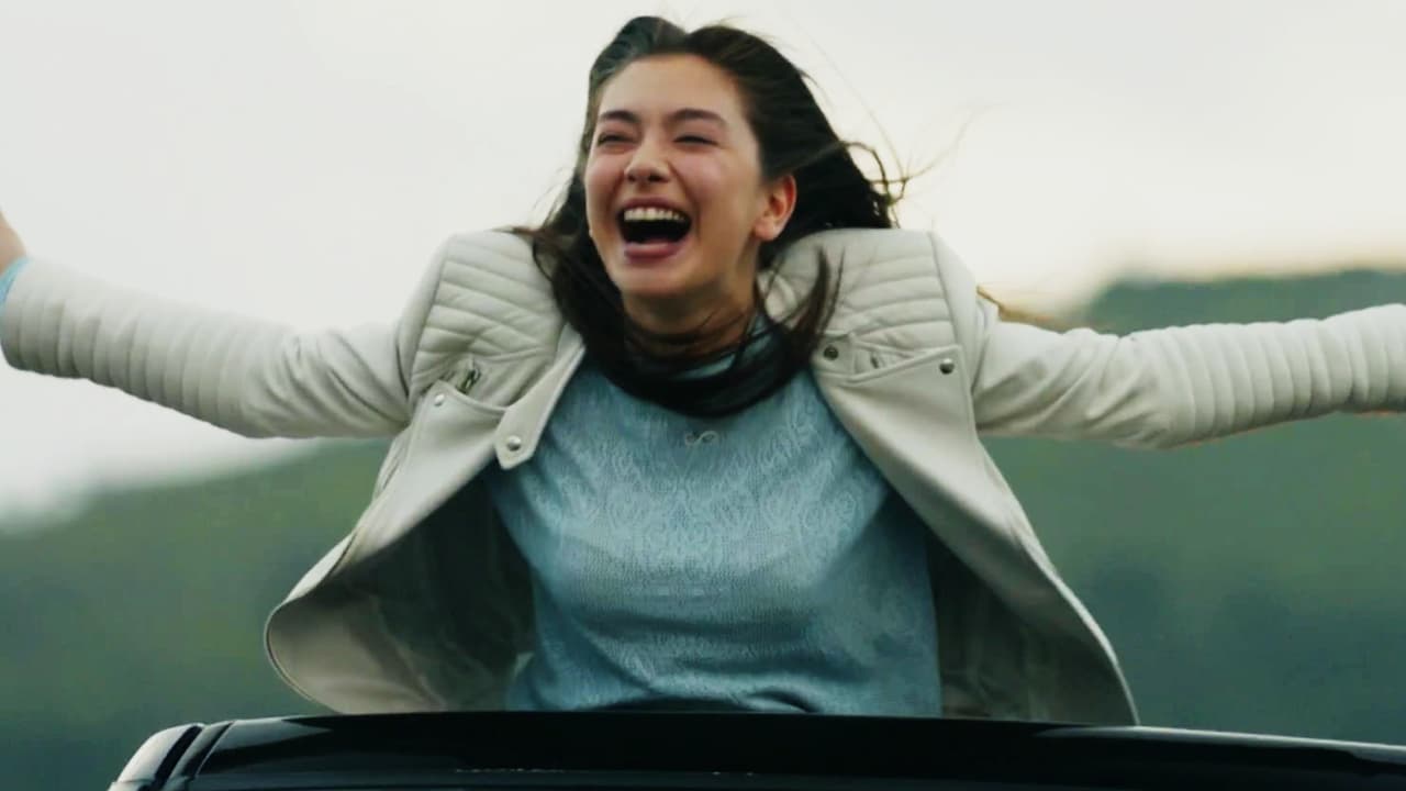 Luego de su intento de quitarse la vida, Kemal la visitó en el hospital para asegurarle que la alejaría de Emir para que pudieran vivir su amor y dejar de sufrir. Él preparó todo para que juntos pudieran salir del hospital en helicóptero y marcharse lejos.