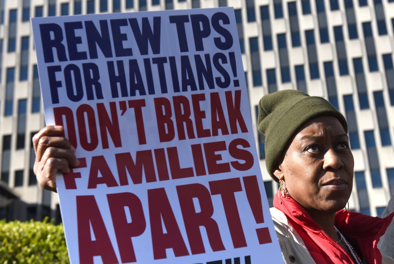 Haitianos presentan la cuarta demanda contra Trump por eliminar beneficios del TPS
