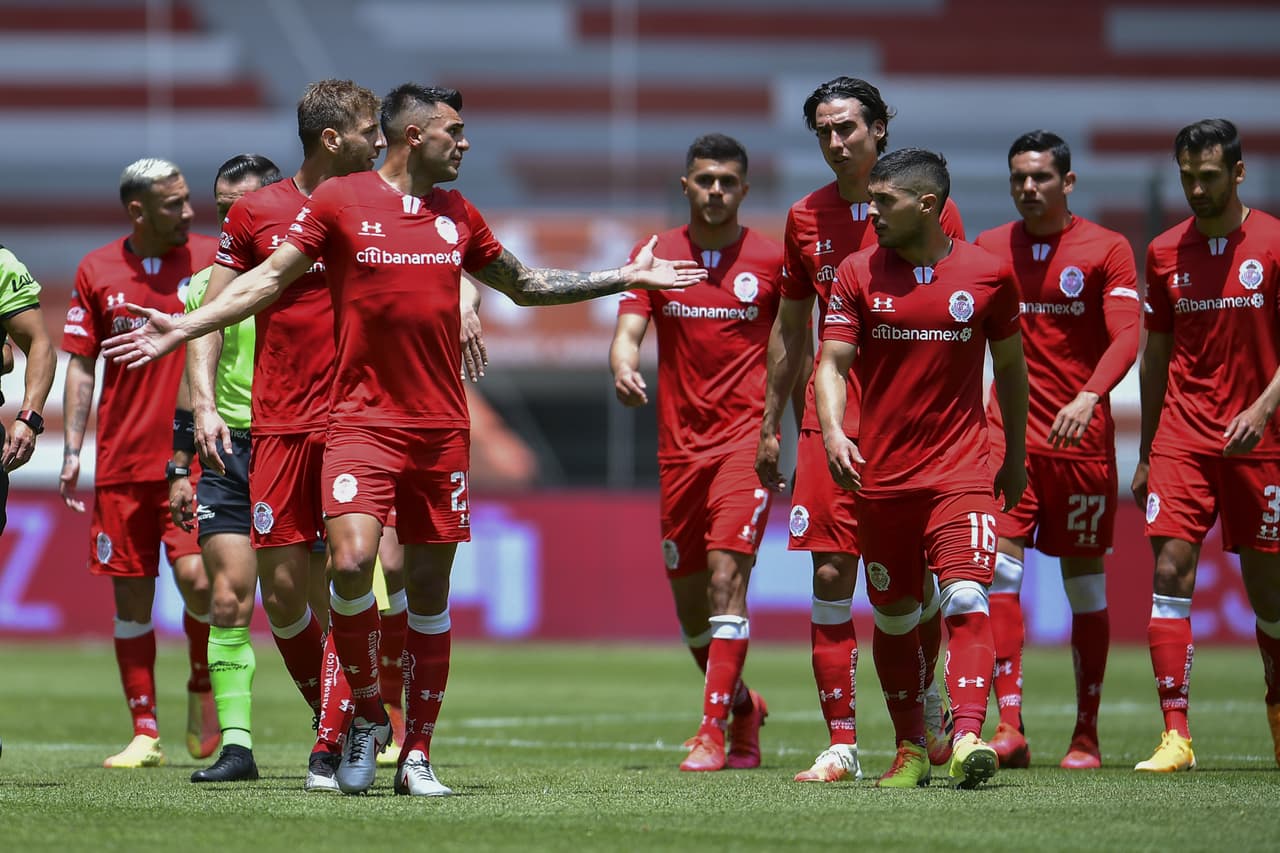 Pedro Alexis Canelo lo hace de nuevo y anota gol.