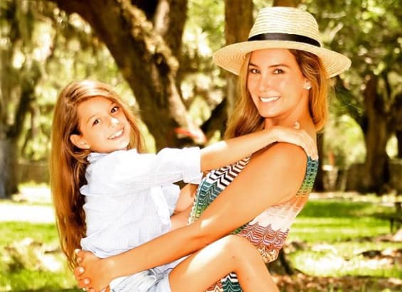 Como dos gotas de agua: Elizabeth Gutiérrez y su hija Kailey son igualitas e inseparables