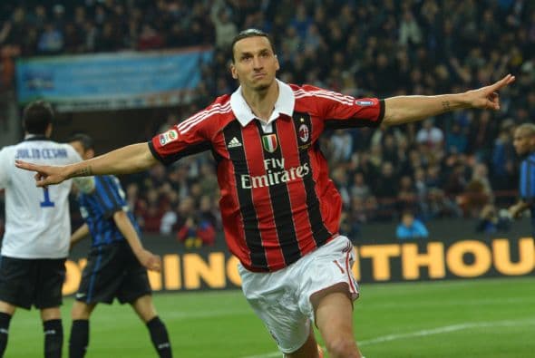 Zlatan: "Vuelvo a Italia, a un club que tiene que renovar su historia"

