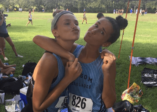 El conductor de Despierta América compartió algunas imágenes de ellas, antes y después de comenzar una gran carrera.