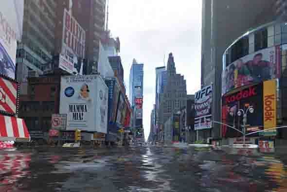 Se llama cambio climático a la modificación del cima con respecto al historial climático a una escala global o regional. En la foto otra imagen más de Nueva York. Foto tomada del sitio worldunderwater.org.