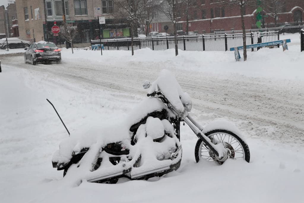 Este escenario es de una calle en Chicago durante 2018, que seguramente, se repetirá esta semana en la ciudad del centro norte del país a propósito de la ola de frío y vientos helados provenientes del vórtice polar.
