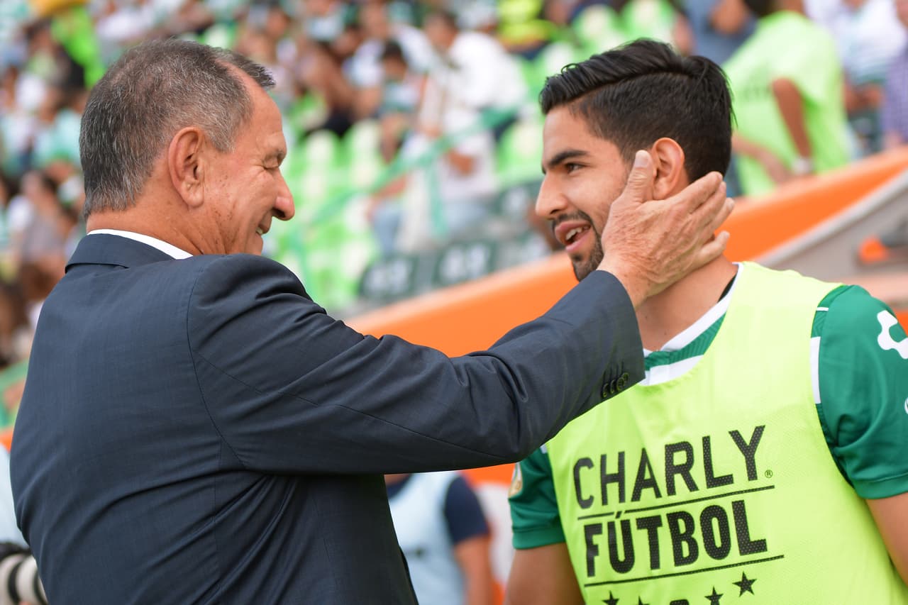 En el Apertura 2018, De Buen 
<b>solamente jugó 38 minutos en dos partidos.</b>