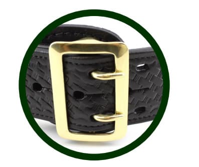 El LASD destinará 300,000 dólares para cambiar las hebillas y otros elementos del uniforme de sus agentes.