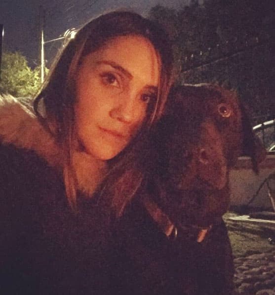 Esta hermosa Labrador color chocolate le ha dado grandes alegrías a la ex RBD.