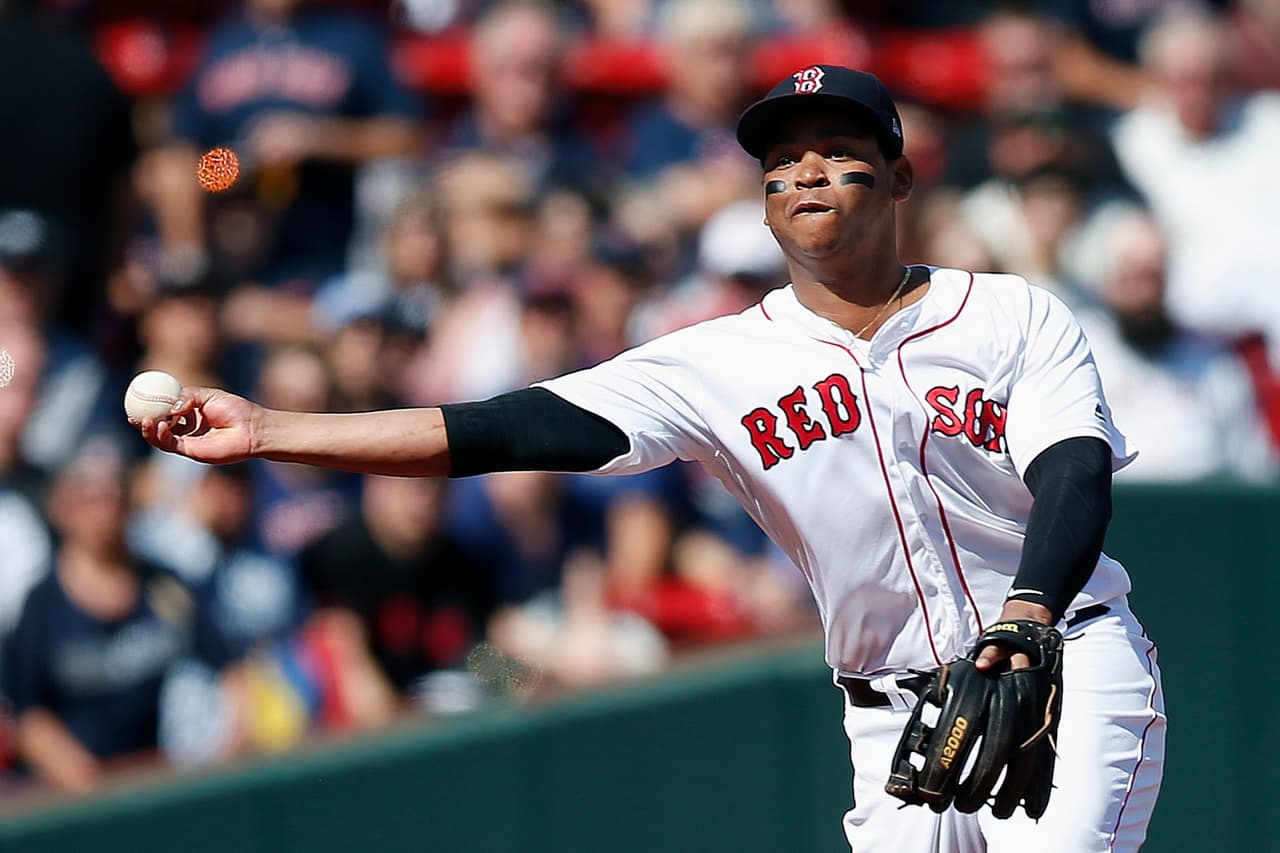 <b>Rafael Devers, tercera base, República Dominicana</b>. El jovencito de 21 años le ha dado en Playoffs chispa ofensiva a los Red Sox. En 2018 sumó 21 jonrones, 66 empujadas, OPS de .731.